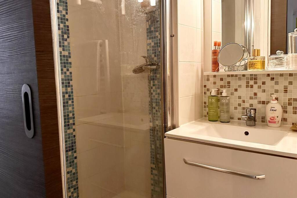 Studio Cozy Pour 2 Personnes Paris Bercy Appartamento Esterno foto